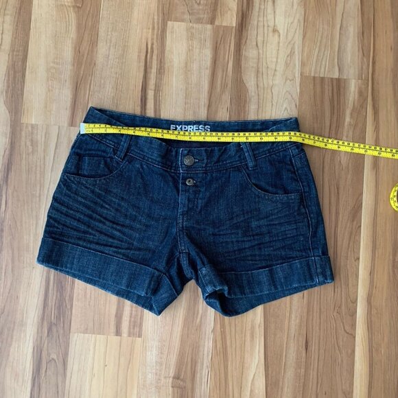 Express Jean Shorts Cuffed 5 Pocket Stretch Dark Women Size 6 (31x4) Button Fly - Picture 5 of 7